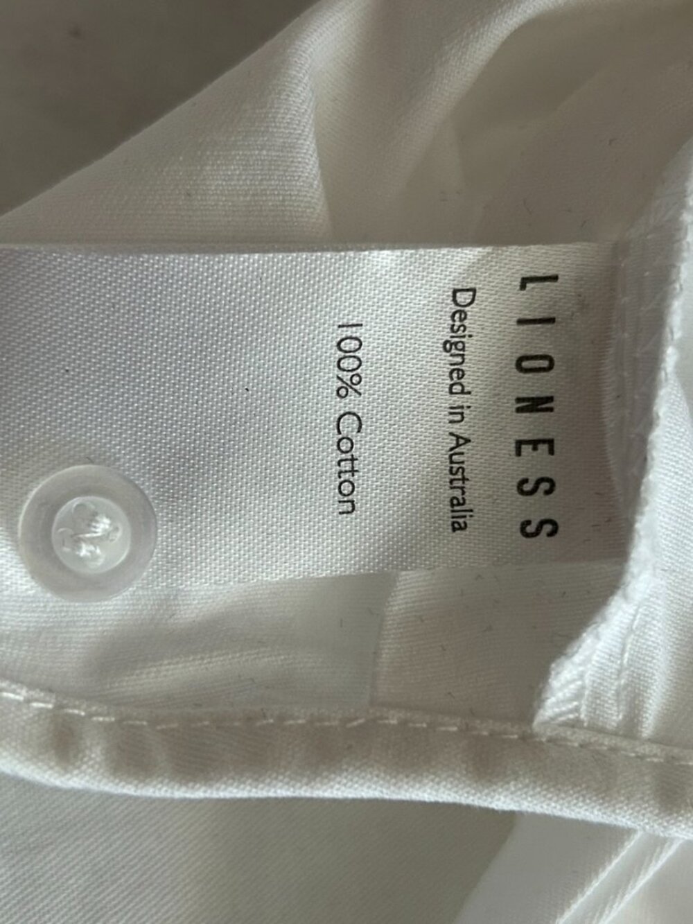 Lioness White Cropped Tie Front & Back Shirt XS - Picture 6 of 8